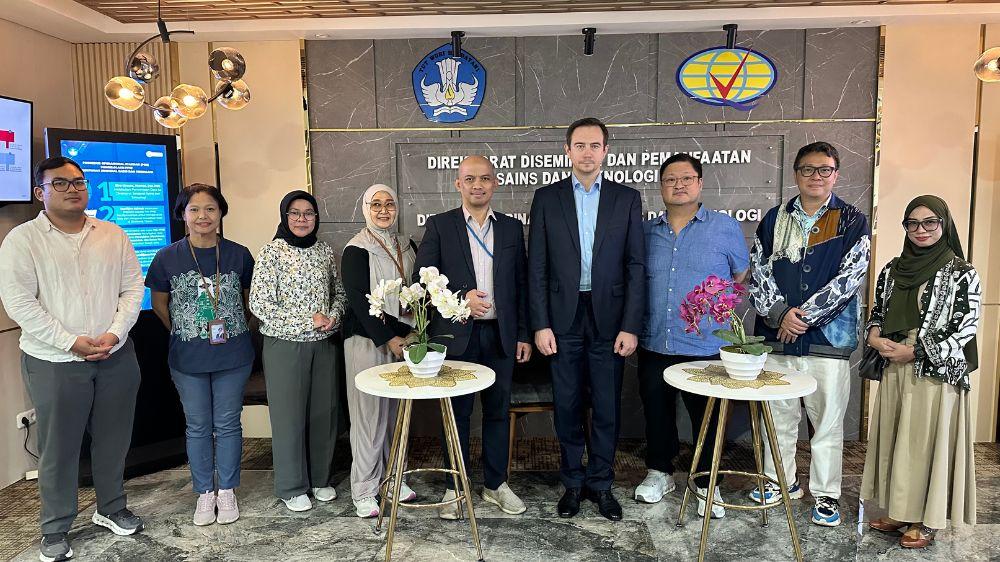 Kunjungan JSC Positive Technologies ke Kemendiktisaintek: Perkuat Kolaborasi dalam Pengembangan Talenta Siber Nasional